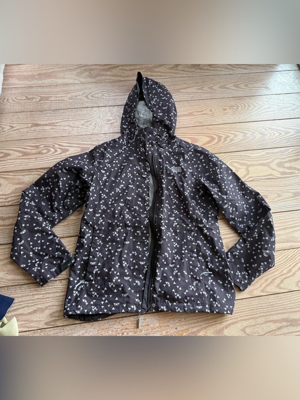 The North Face Rain Jacket size S